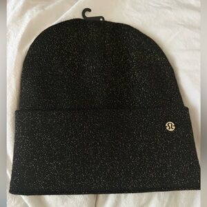 Lululemon Warm Revelation Beanie *Shine Black Sparkle Beanie